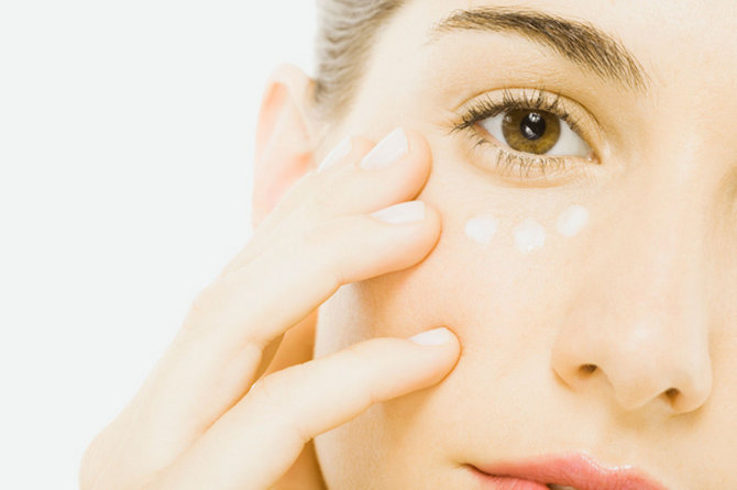 how to get rid of puffy and swollen eyes – Dermalogica Australia